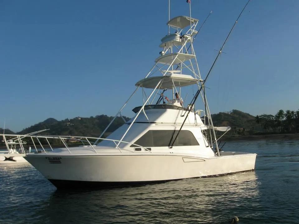 Scatterbrain – 52′ Hatteras Luxury